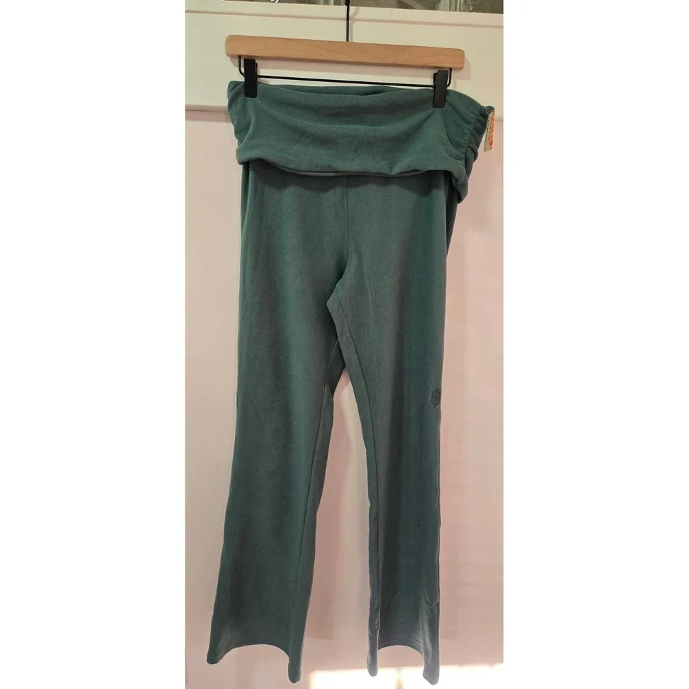 Free People Movement Aced It Leggings in Midnight Jade‎ Green Size L NWT - Picture 6 of 6